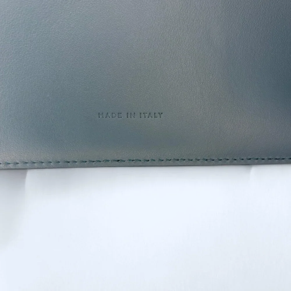 NWOT Everlane Italian Leather Crossbody Bag - Picture 4 of 7